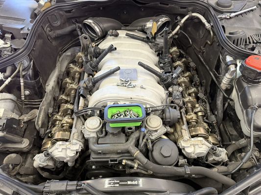 Engine work — Mercedes V8