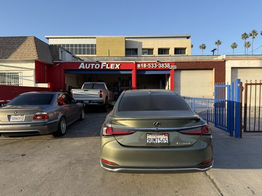 Auto paint and refinish work